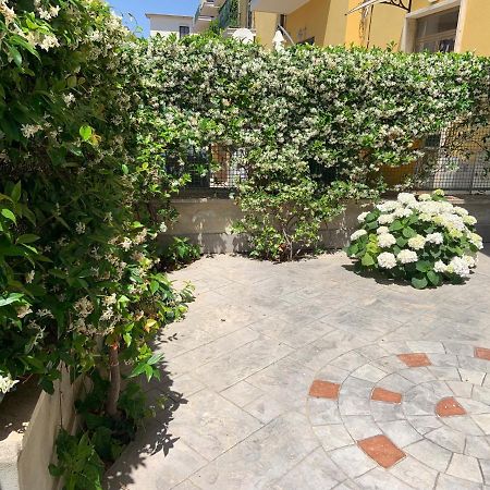 Casa Di Ilaria Apartment Anzio Luaran gambar