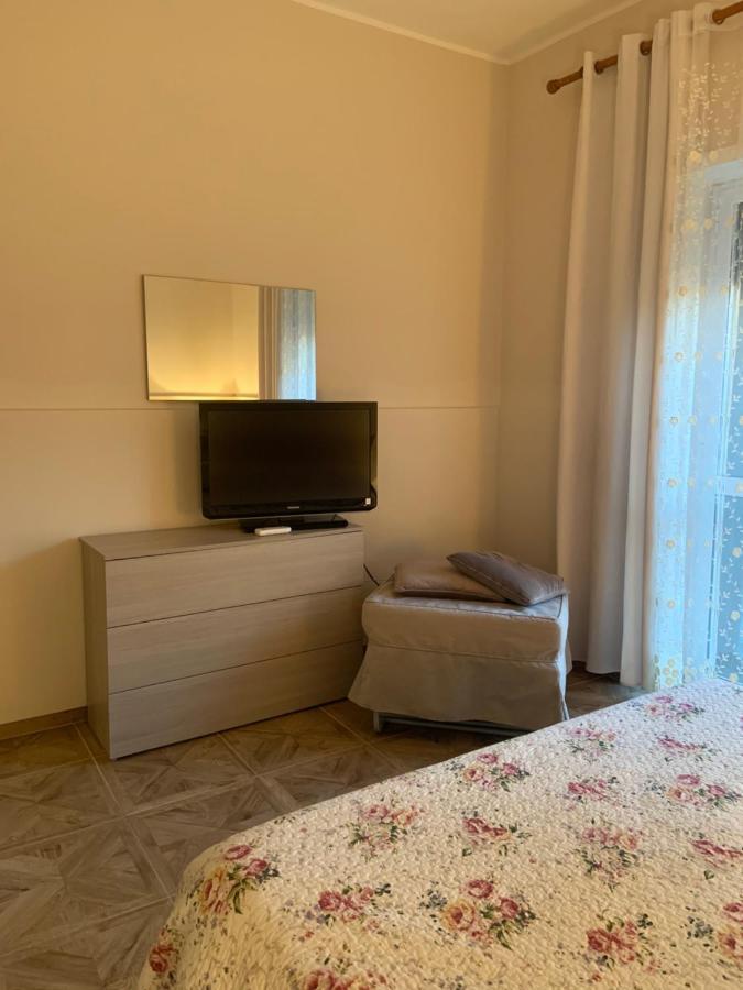 Casa Di Ilaria Apartment Anzio Luaran gambar